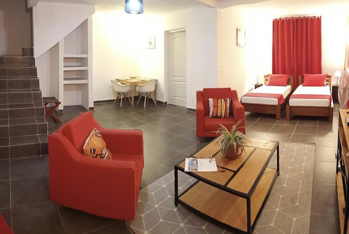 The Sanctuary Lodge Foulpointe Bagian luar foto