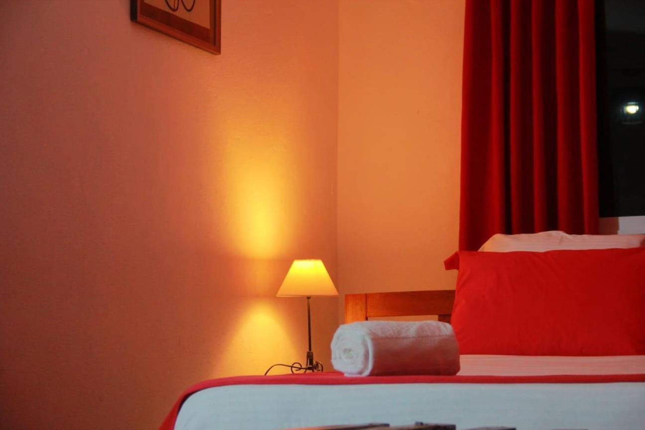 The Sanctuary Lodge Foulpointe Bagian luar foto